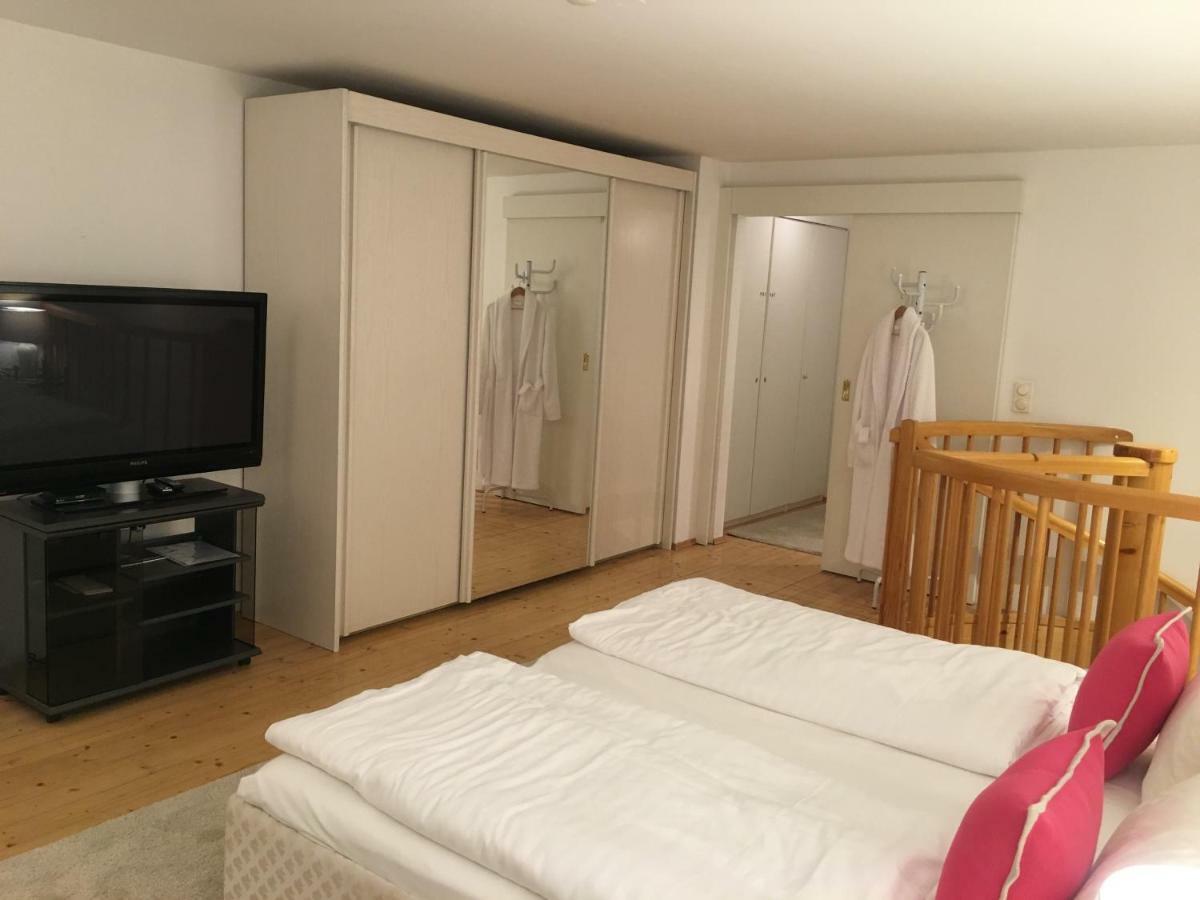 Wohnung Schloss Mondsee Ngoại thất bức ảnh